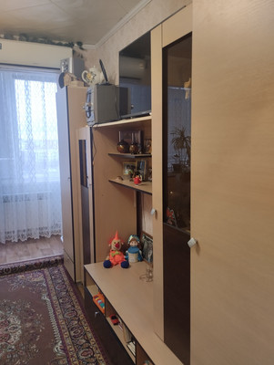 Продам трехкомнатную (3-комн.) квартиру, Индустриальная ул, 11, Волгодонск г