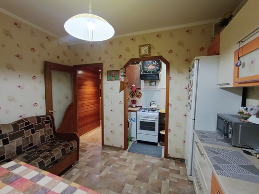 Продам трехкомнатную (3-комн.) квартиру, ДСК мкр, 3, Иваново г