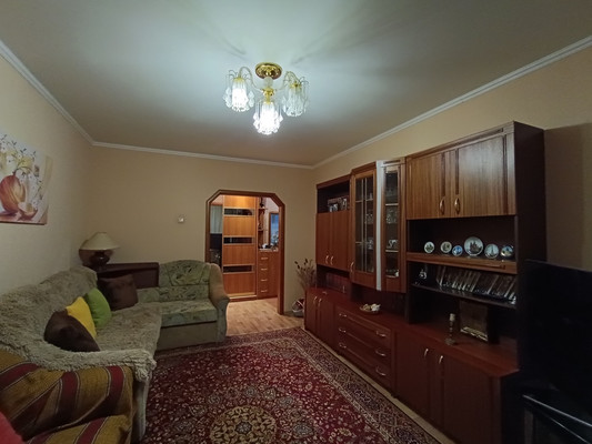 Продам трехкомнатную (3-комн.) квартиру, ДСК мкр, 3, Иваново г