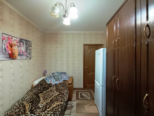 Продам трехкомнатную (3-комн.) квартиру, ДСК мкр, 3, Иваново г