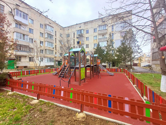 Продам двухкомнатную (2-комн.) квартиру, Комарова ул, 14, Песчаное с