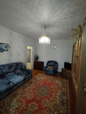 Продам двухкомнатную (2-комн.) квартиру, Гагарина ул, 2, Волгодонск г