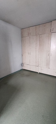Продам комнату в 8-комн. квартире, Штурманская ул, 16к1, Санкт-Петербург г