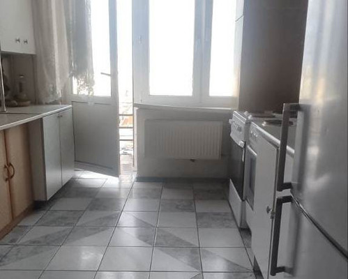 Продам комнату в 8-комн. квартире, Штурманская ул, 16к1, Санкт-Петербург г
