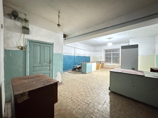 Продам торговое помещение 150 м2, Ленина пр-кт, 116, Баксан г