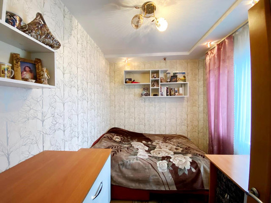 Продам двухкомнатную (2-комн.) квартиру, Минская ул, 5а, Пенза г