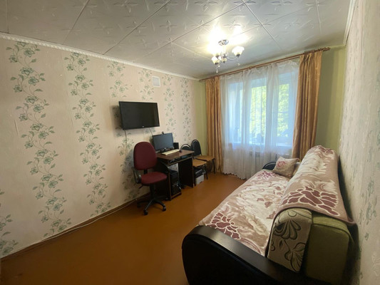 Продам комнату в 4-комн. квартире, Совхоз-техникум ул, 21а, Пенза г