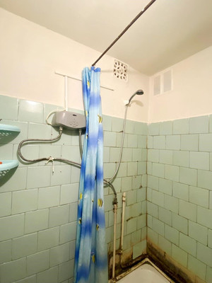 Продам комнату в 4-комн. квартире, Совхоз-техникум ул, 21а, Пенза г