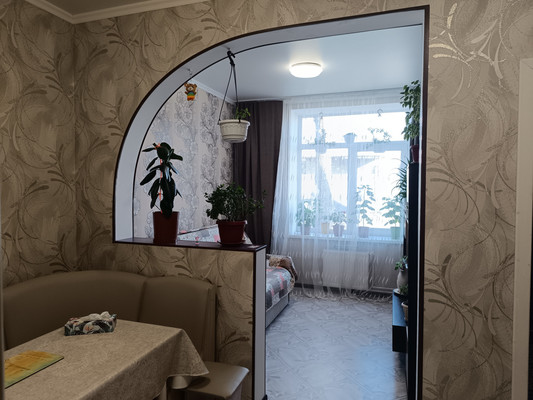 Продам двухкомнатную (2-комн.) квартиру, Зеленая ул, 4, Трудовое с