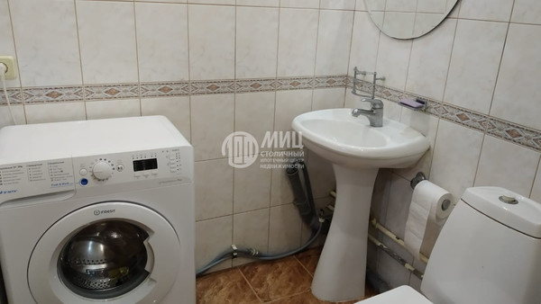 Продам трехкомнатную (3-комн.) квартиру, Гагарина ул, 33, Жуковский г