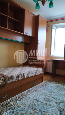 Продам трехкомнатную (3-комн.) квартиру, Гагарина ул, 33, Жуковский г