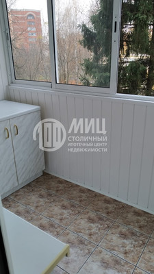 Продам трехкомнатную (3-комн.) квартиру, Гагарина ул, 33, Жуковский г
