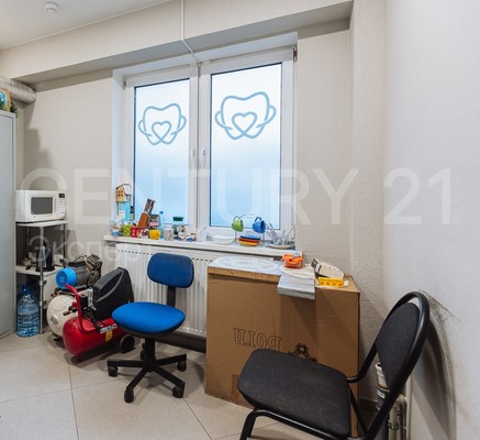 Продам коммерческое помещение 89,1 м2, Победы пр-кт, 70Б , Калининград г