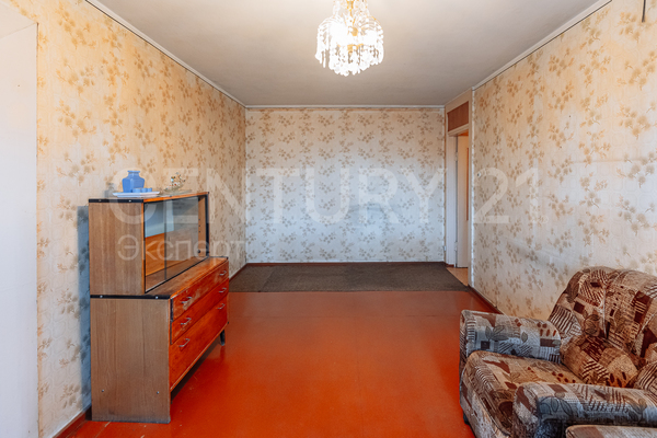 Продам трехкомнатную (3-комн.) квартиру, Чекистов ул, 9А , Калининград г