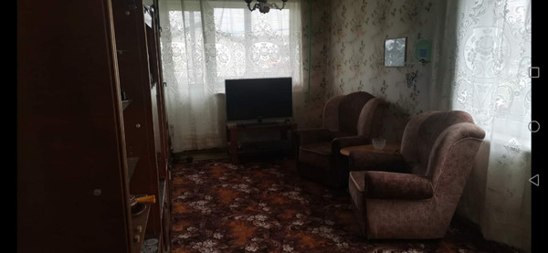 Продам двухкомнатную (2-комн.) квартиру, 9, Большая Вруда д