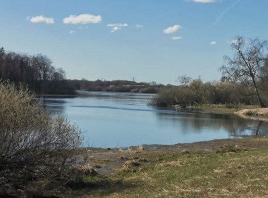 Продам двухкомнатную (2-комн.) квартиру, 9, Большая Вруда д