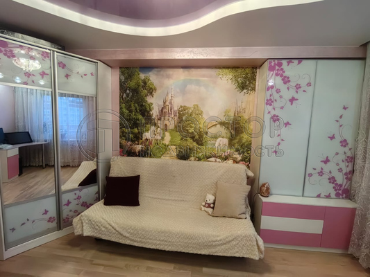 Продам трехкомнатную (3-комн.) квартиру, Богородский мкр, 10к2, Щелково г