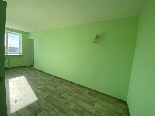 Продам двухкомнатную (2-комн.) квартиру, Строителей ул, 43а, Тепловка с