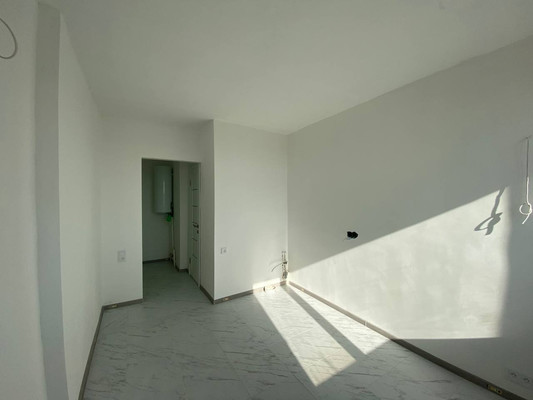 Продам двухкомнатную (2-комн.) квартиру, Строителей ул, 43а, Тепловка с