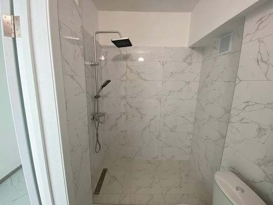 Продам двухкомнатную (2-комн.) квартиру, Строителей ул, 43а, Тепловка с