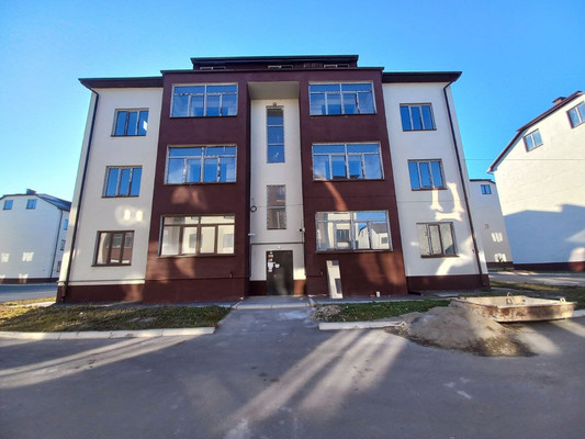 Продам двухкомнатную (2-комн.) квартиру, им. Сижажева М.В. ул, 15, Чегем г