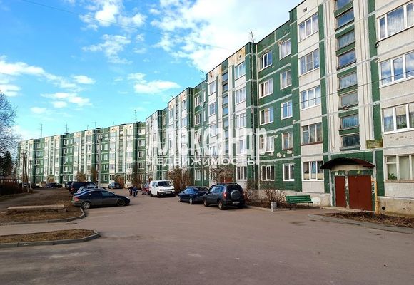 Продам двухкомнатную (2-комн.) квартиру, Центральная ул, д. 11, Возрождение п