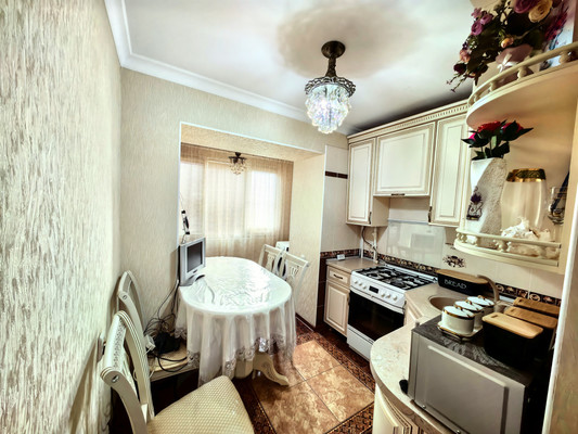 Продам трехкомнатную (3-комн.) квартиру, Тарчокова А.Б. ул, 87кА, Нарткала г