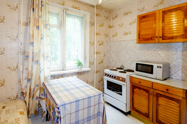 Продам долю в 1-комн. квартире, Бебеля ул, 146, Екатеринбург г
