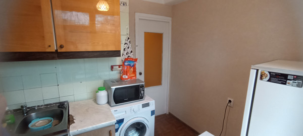 Продам двухкомнатную (2-комн.) квартиру, Замшина ул, 31к3, Санкт-Петербург г