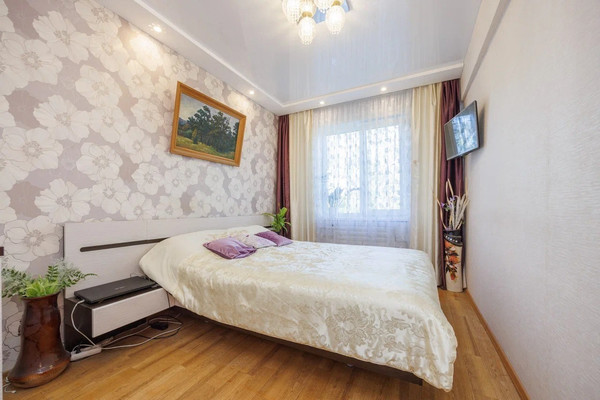 Продам трехкомнатную (3-комн.) квартиру, 22 съезда КПСС ул, 43, Брянск г
