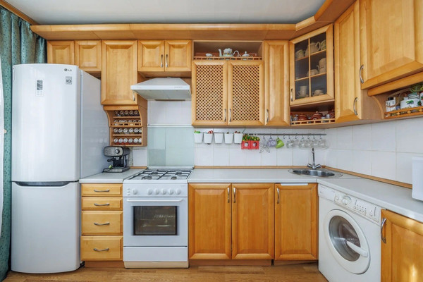 Продам трехкомнатную (3-комн.) квартиру, 22 съезда КПСС ул, 43, Брянск г