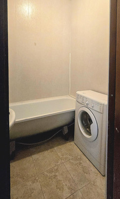 Продам трехкомнатную (3-комн.) квартиру, Российская ул, 79/3к2, Краснодар г