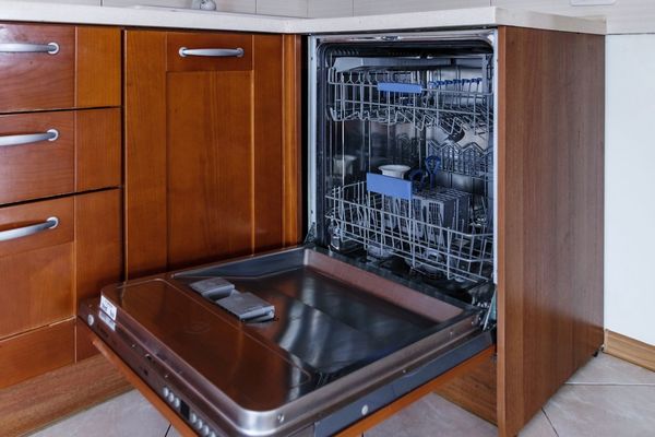 Продам трехкомнатную (3-комн.) квартиру, Свободы ул, 85, Киров г