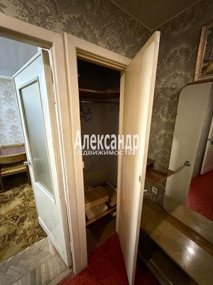 Продам двухкомнатную (2-комн.) квартиру, Металлистов пр-кт, 18, Санкт-Петербург г