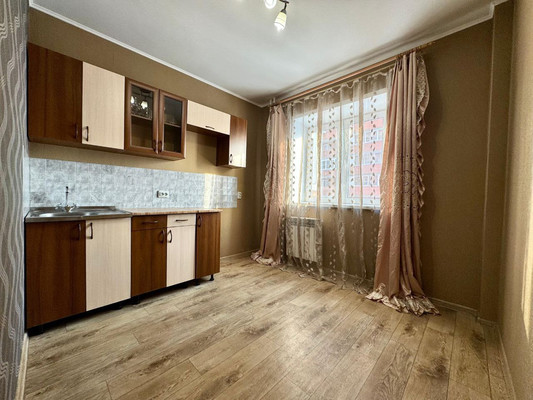 Сдам двухкомнатную (2-комн.) квартиру, Норильская ул, 3в, Красноярск г
