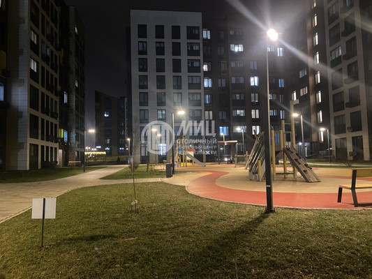 Продам двухкомнатную (2-комн.) квартиру, Зеленые аллеи б-р, 15, Видное г