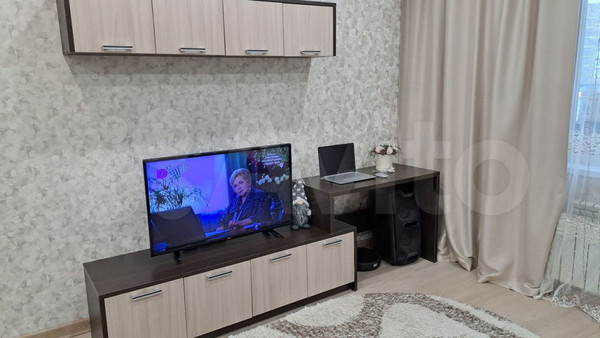 Продам однокомнатную (1-комн.) квартиру, 60 лет Образования СССР пр-кт, 20, Красноярск г
