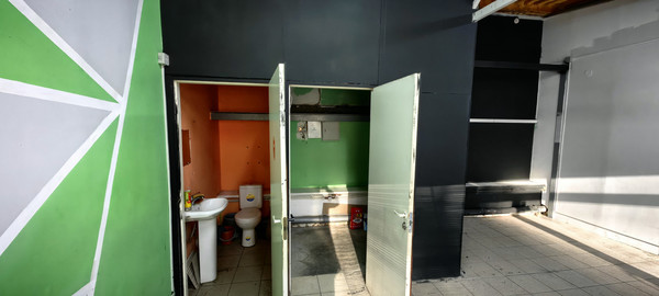Сдам коммерческое помещение 40 м2, Улан-Баторская ул, 2, Иркутск г