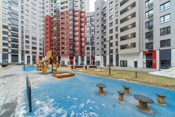 Продам однокомнатную (1-комн.) квартиру, Полковника Романова ул, 11, Нагорное п