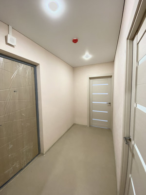 Продам трехкомнатную (3-комн.) квартиру, Торфяная ул, 13б, Киров г