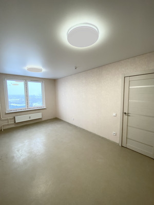 Продам трехкомнатную (3-комн.) квартиру, Торфяная ул, 13б, Киров г