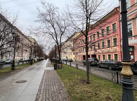 Продам комнату в 5-комн. квартире, Фурштатская ул, 3, Санкт-Петербург г