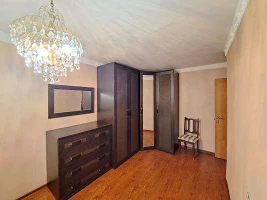 Продам двухкомнатную (2-комн.) квартиру, Мусукаева ул, 34, Нальчик г