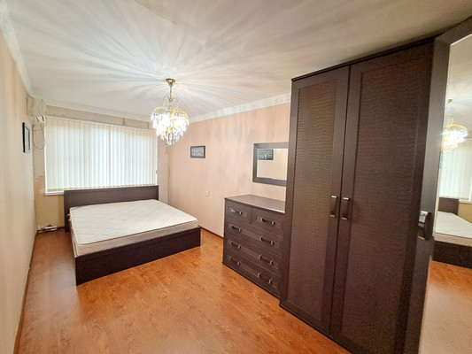 Продам двухкомнатную (2-комн.) квартиру, Мусукаева ул, 34, Нальчик г