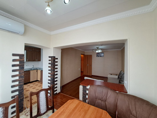Продам двухкомнатную (2-комн.) квартиру, Мусукаева ул, 34, Нальчик г