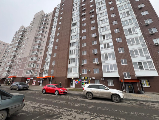 Продам двухкомнатную (2-комн.) квартиру, Еременко ул, 114, Ростов-на-Дону г