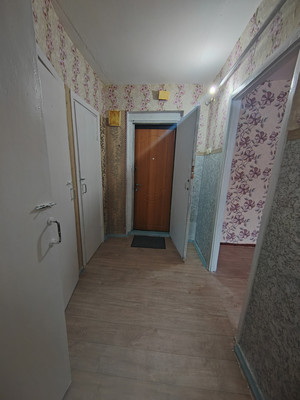 Продам двухкомнатную (2-комн.) квартиру, Красноармейская ул, 70, Нижний Тагил г