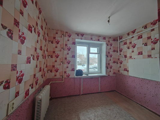 Продам двухкомнатную (2-комн.) квартиру, Красноармейская ул, 70, Нижний Тагил г