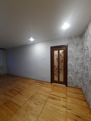 Продам однокомнатную (1-комн.) квартиру, Молодежная ул, 5, Семеновка с