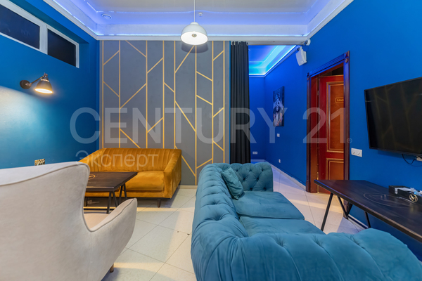 Продам коммерческое помещение 217 м2, Университетская ул, 2В , Калининград г